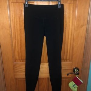 bundle of four old navy leggings